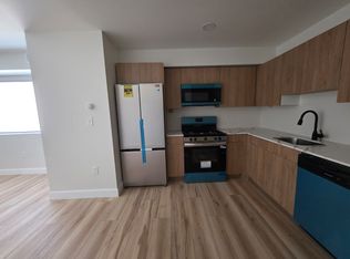 44 Warner St #3B, Hamden, CT 06514