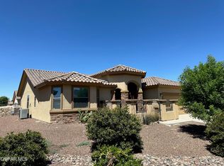 5617 Valley Oak Dr, El Paso, TX 79932