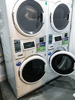 Rented by Brooklyn High Rise LLC | media 41