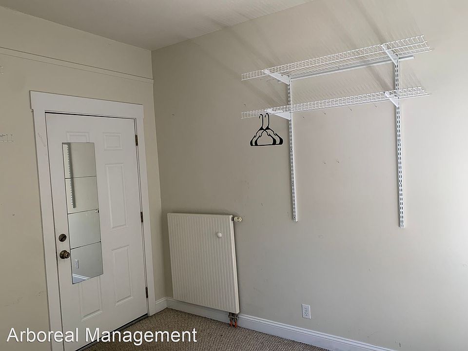 2nd image of 127 11th Ave E #11328164