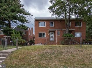 872 Bellevue St SE, Washington, DC 20032