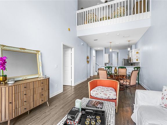 5th image of 909 Bahia Mar Rd
