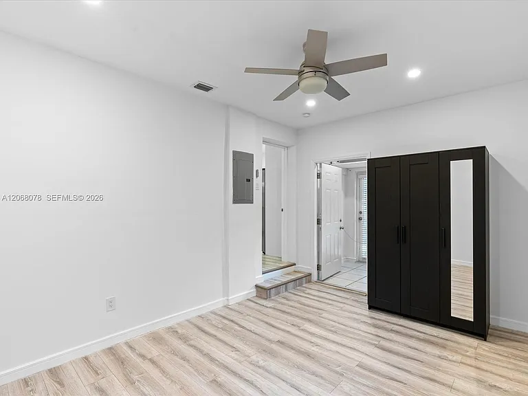 5406 S Le Jeune Rd — Photo 23