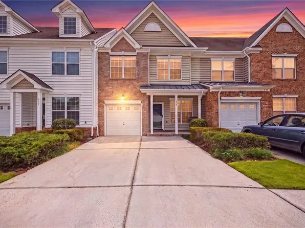 929 Canterwood Ct, Virginia Beach, VA 23462