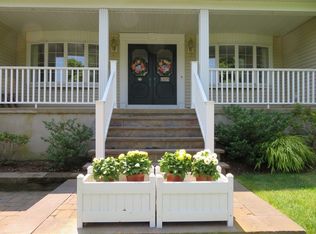 149 Springvale Cir, Weymouth, MA 02188