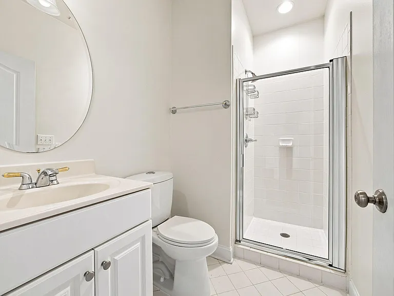 401 Waverly Hills Dr — Photo 15