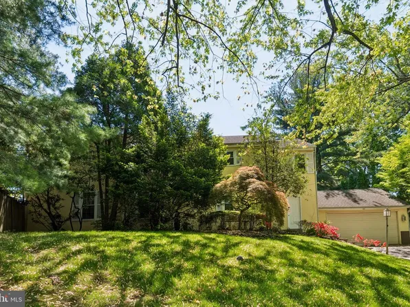 204 Garnet Ln, Bala Cynwyd, PA 19004