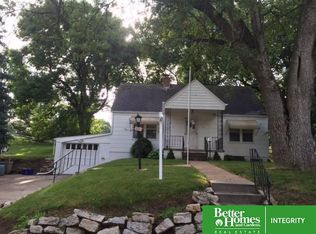 5135 Ash St, Omaha, NE 68137