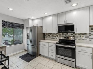7701 W Baymeadows Cir #1032, Jacksonville, FL 32256
