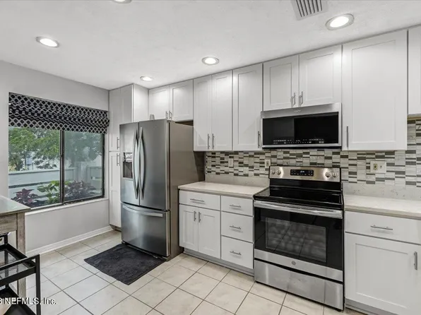 7701 W BAYMEADOWS Circle #1032, Jacksonville, FL 32256