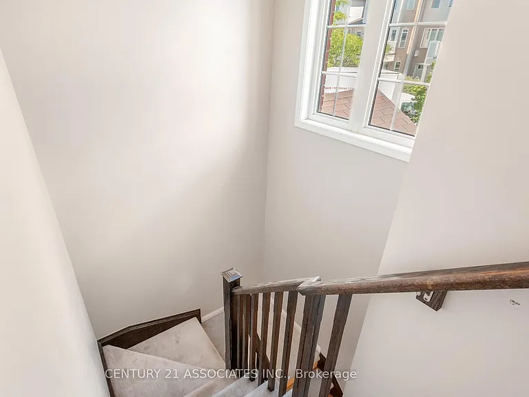 362 Cavanagh Ln — Photo 22