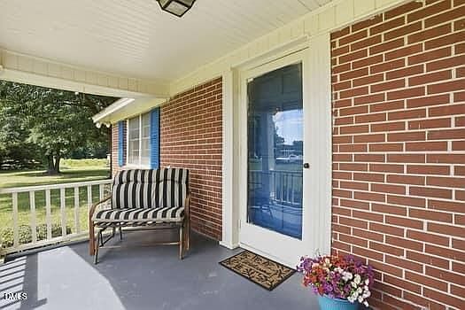 4th image of 30 Boykin Rd