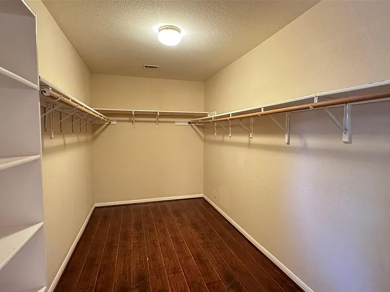 2211 Bent Bow Dr — Photo 26