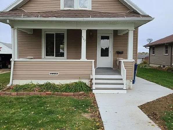507 11th St, Manning, IA 51455