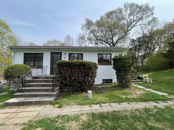 7 Goldman Rd