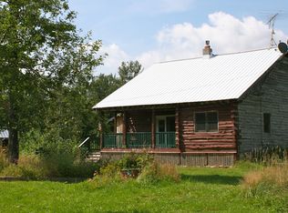 1011 Hartwell Pond Rd, West Glover, VT 05875