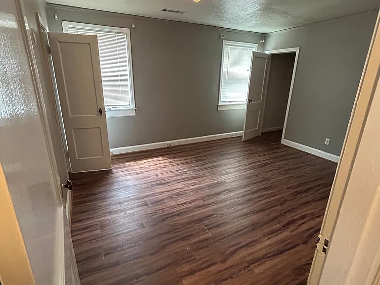 3616 Gaston Ave — Photo 8