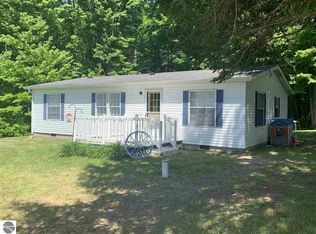 5740 W Gillow Rd, Lake City, MI 49651