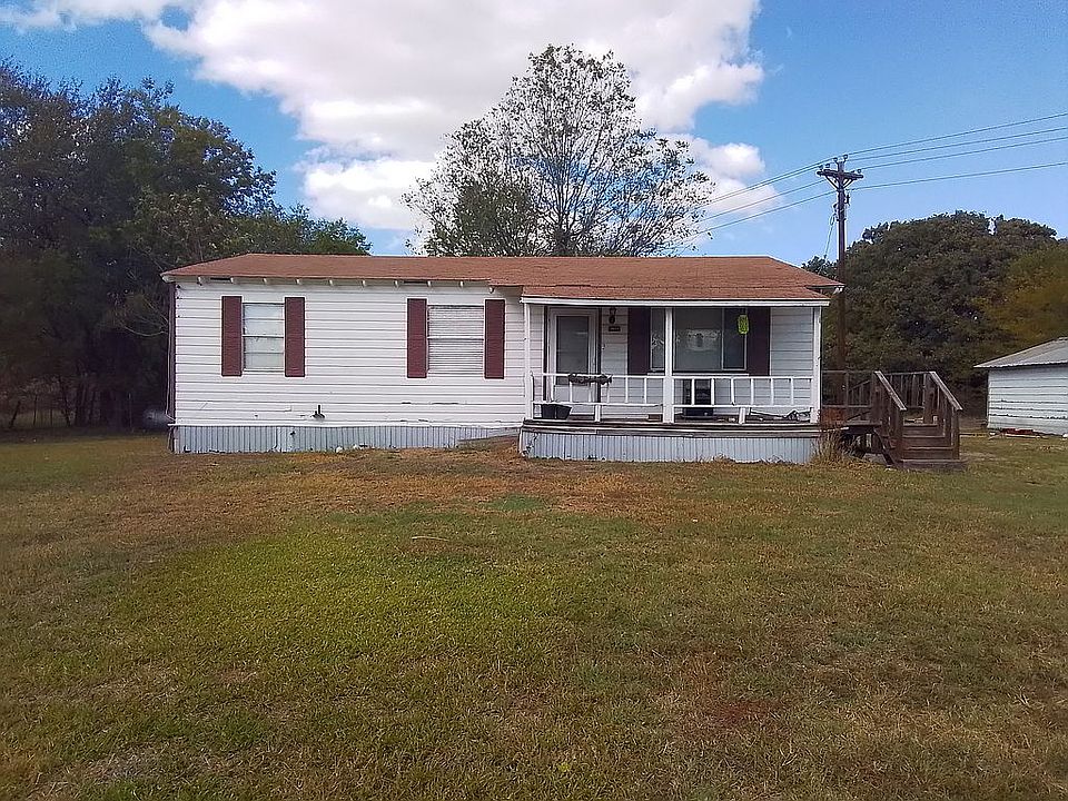 1st image of 136 Meyers Ave