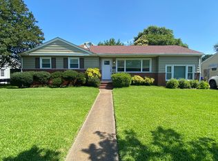 1826 Arrowwood St, Norfolk, VA 23518
