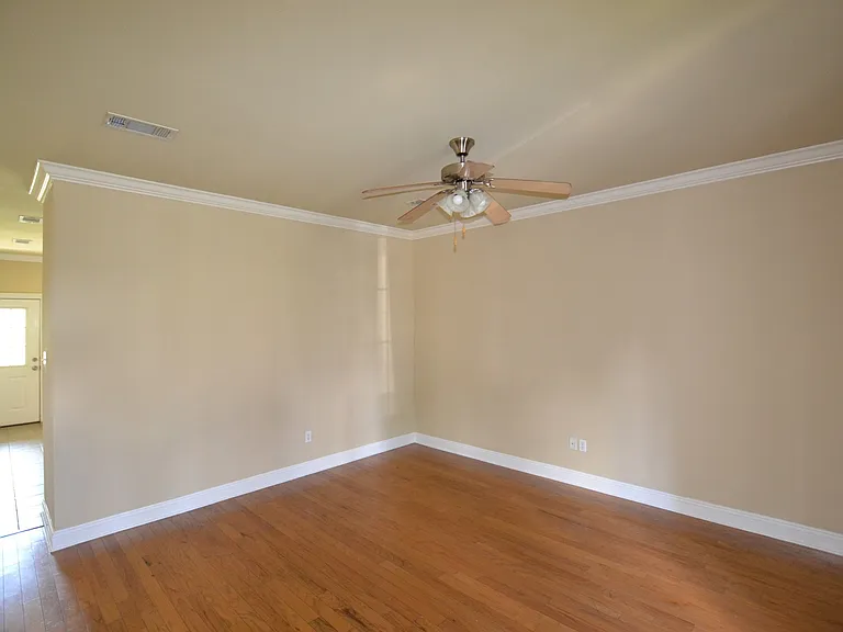 2117 Cypress Hall Aly — Photo 6