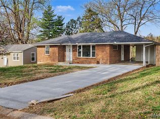 1635 N Spanish St, Cape Girardeau, MO 63701