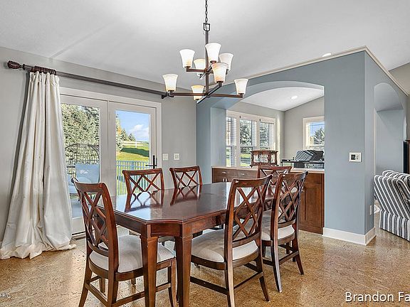 4th image of 4057 Del Mar View Ct SW