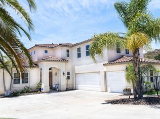 15153 Creek Hills Rd, El Cajon, CA 92021