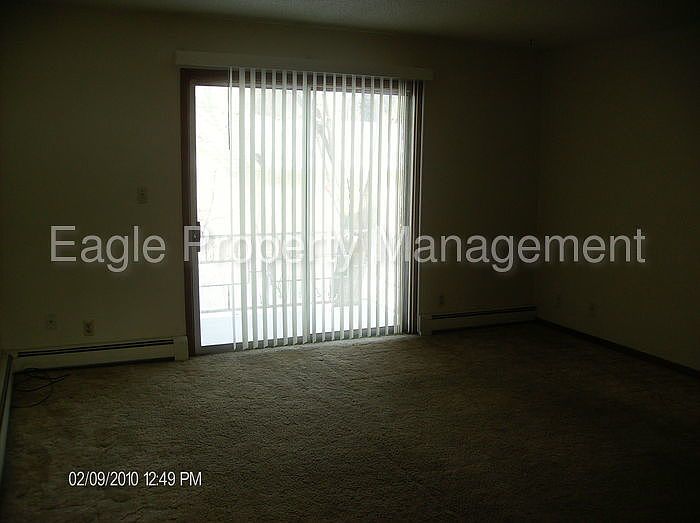 2nd image of 2801 Elaine Dr NW