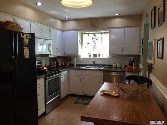 2nd image of 213 Southaven Ave