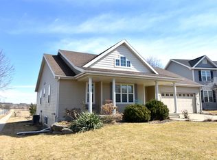 2 Littlemore Ct, Madison, WI 53718