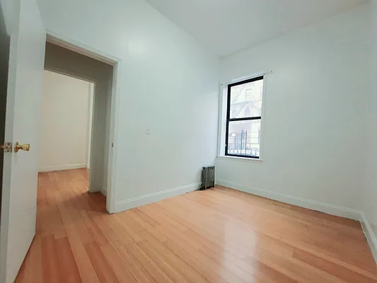 Rented by BRICK & GALO REALTY CORP | media 5