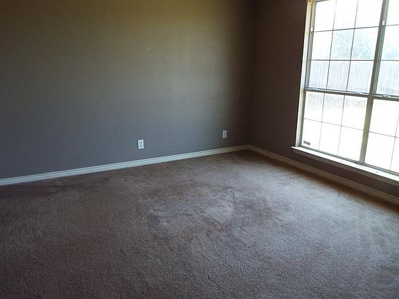 5th image of 1603 Parkway Dr