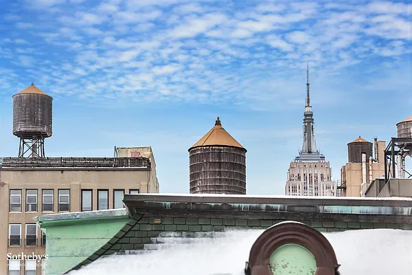 Sold by Sotheby's International Realty | media 5