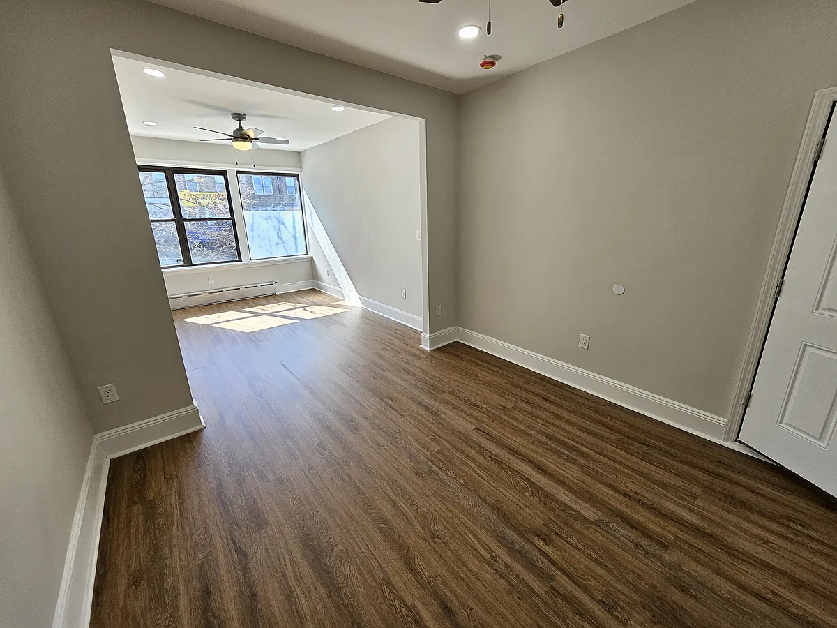 Building Photo - 679 86th St