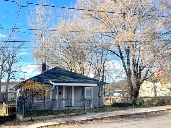 40 Foss St, Susanville, CA 96130