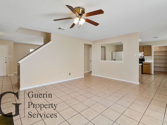 3rd image of 6582 Beech Trail Dr