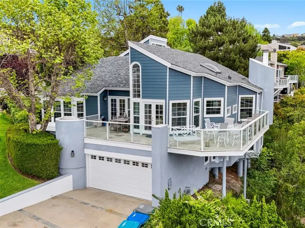 2210 Bridge Rd, Laguna Beach, CA 92651