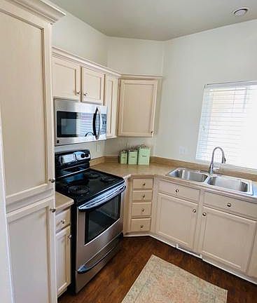 4th image of 1591 W Wyngate Park Dr