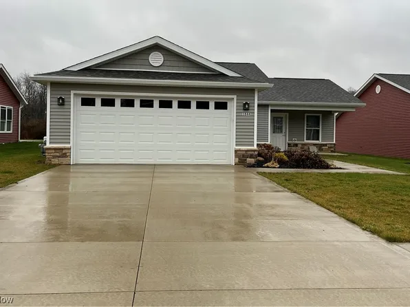 1844 Pilgrims Trce, Fredericksburg, OH 44627