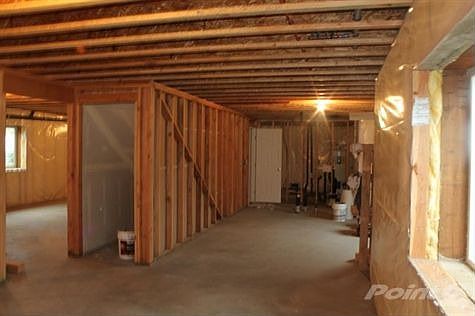 Unfinished full basement