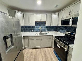 410 Lynn Rd, Durham, NC 27703