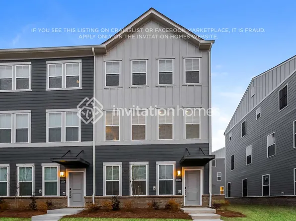 11102 Tournament Dr, Charlotte, NC 28269