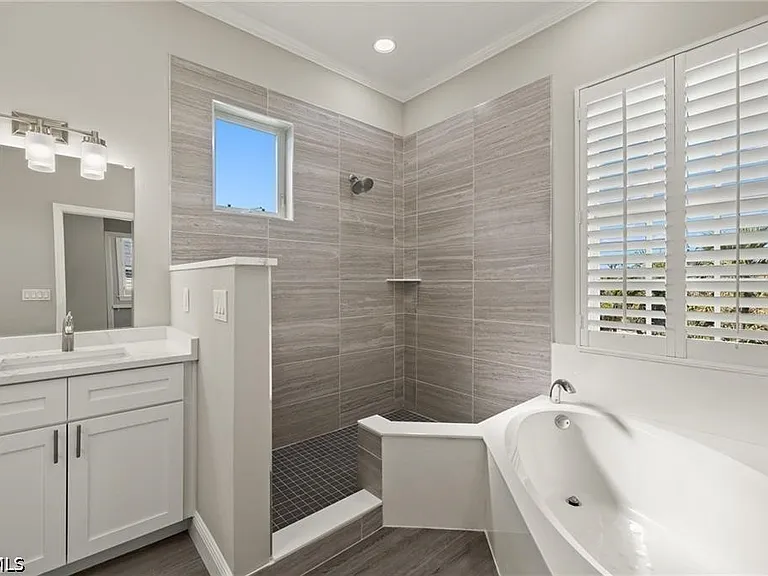 780 Beach Rd — Photo 20