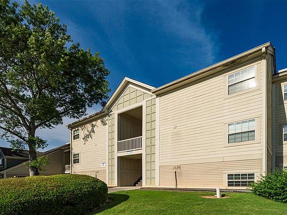 4th image of 3073 Cedar Creek Pkwy #3159-G
