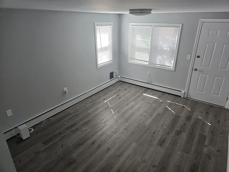 778 Plainfield St — Photo 9