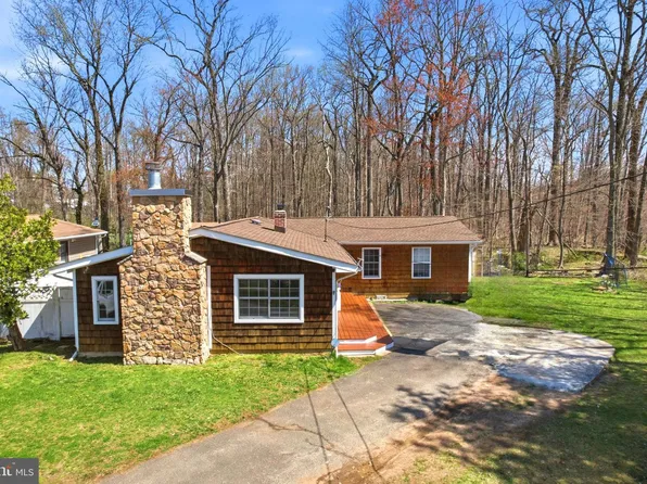 15 Deans Rhode Hall Rd, Monmouth Junction, NJ 08852