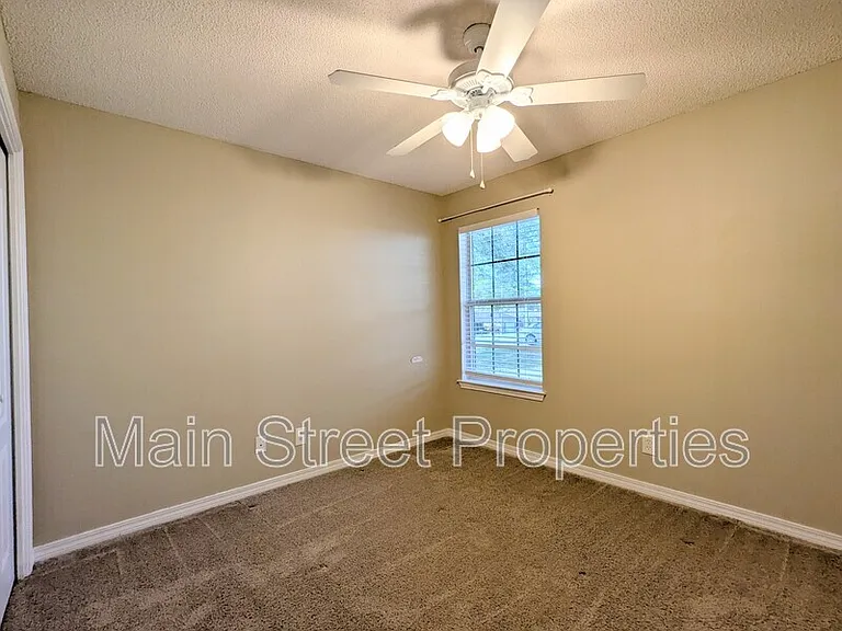 5963 Ashton Woods Cir — Photo 35