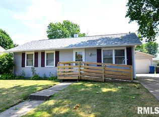 810 3rd Ave E, Milan, IL 61264