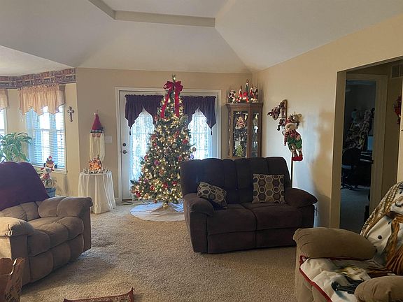 2nd image of 94 N Sunshine Dr